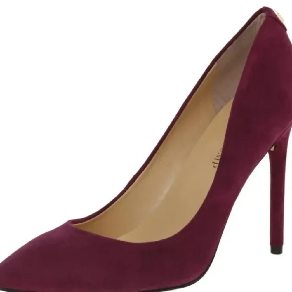 NIB Ivanka Trump – NEW Pump Heels CARRA Burgundy/ Wine Suede 8M BLOOMINGDALES